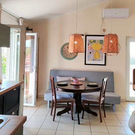 Apartment For Two 200M From The Beach Πούλα Εξωτερικό φωτογραφία
