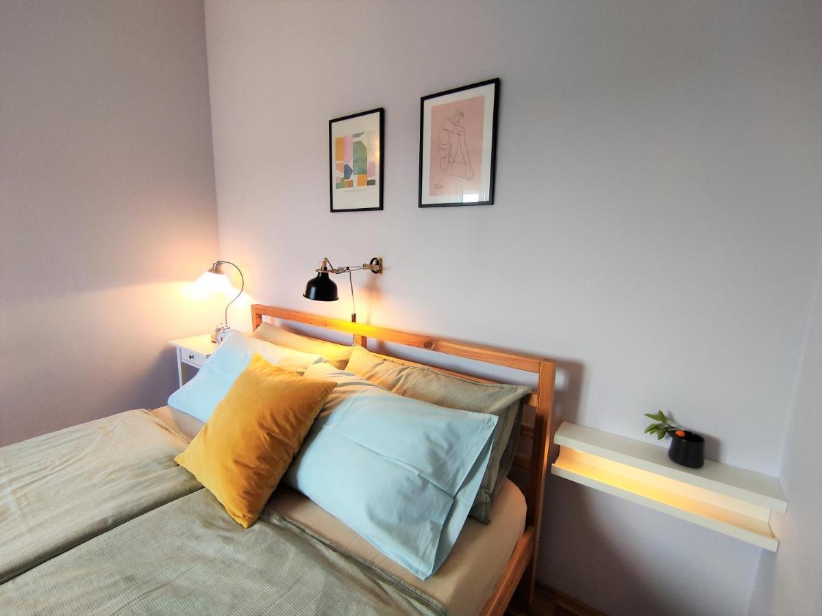 Apartment For Two 200M From The Beach Πούλα Εξωτερικό φωτογραφία