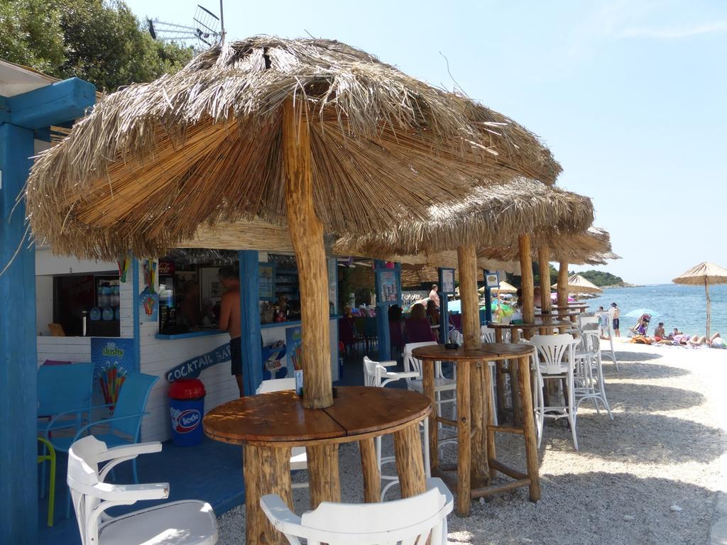 Apartment For Two 200M From The Beach Πούλα Εξωτερικό φωτογραφία