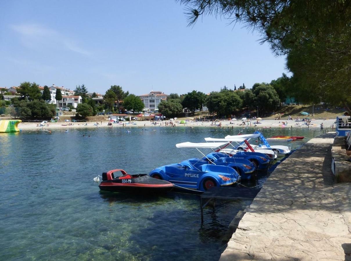 Apartment For Two 200M From The Beach Πούλα Εξωτερικό φωτογραφία